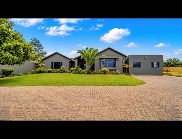 773M² OFFICE FOR SALE IN FERNDALE